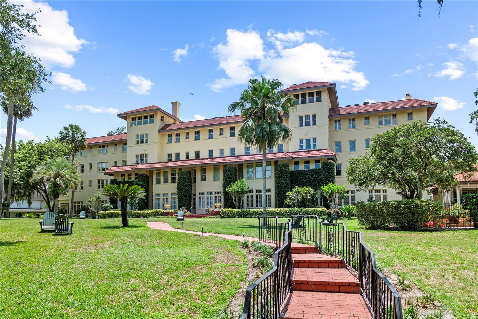 ALABAMA CONDO - Residential