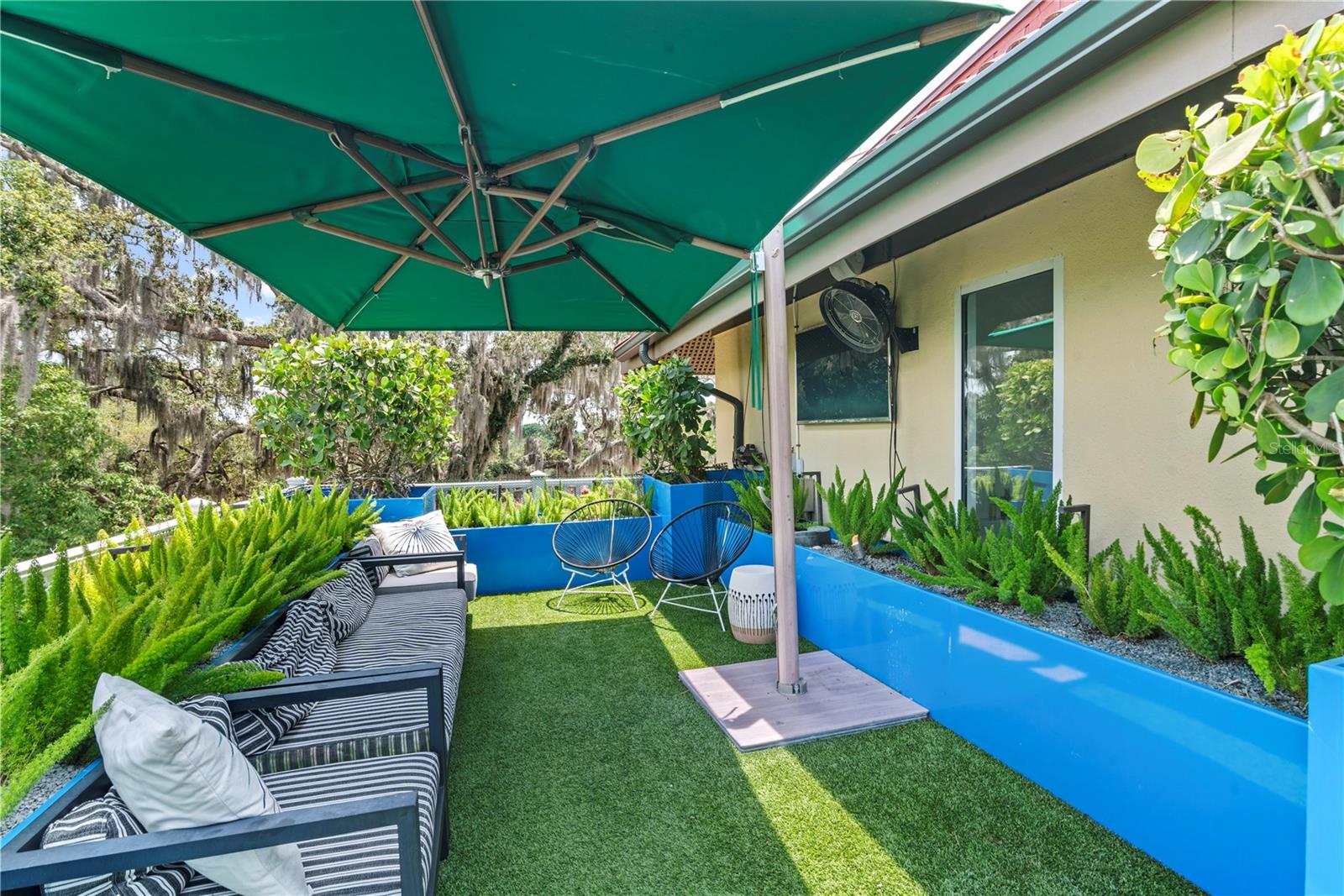 ALABAMA CONDO - Residential