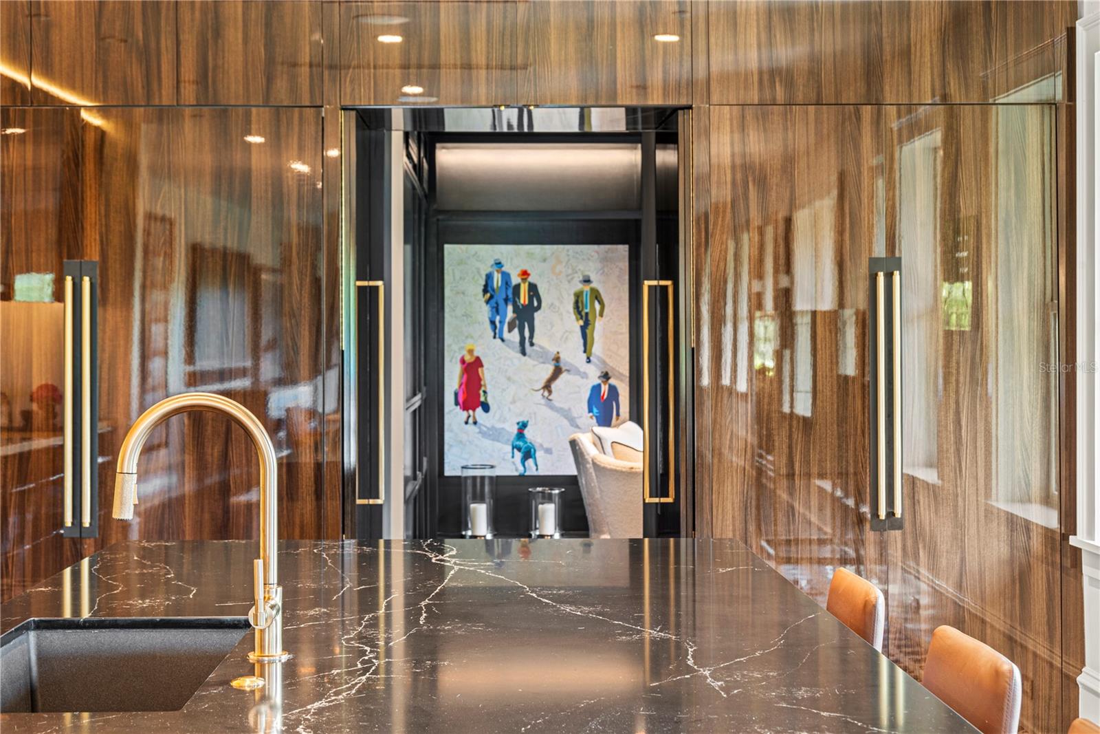 ALABAMA CONDO - Residential