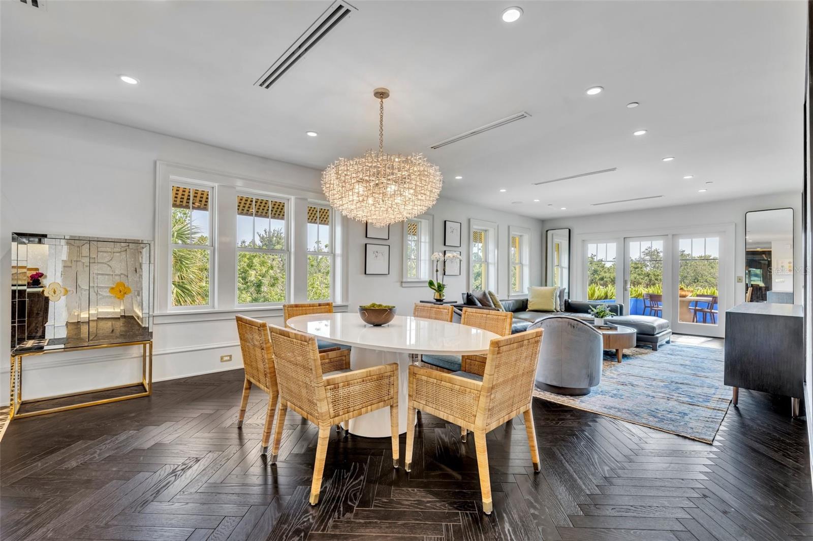 ALABAMA CONDO - Residential