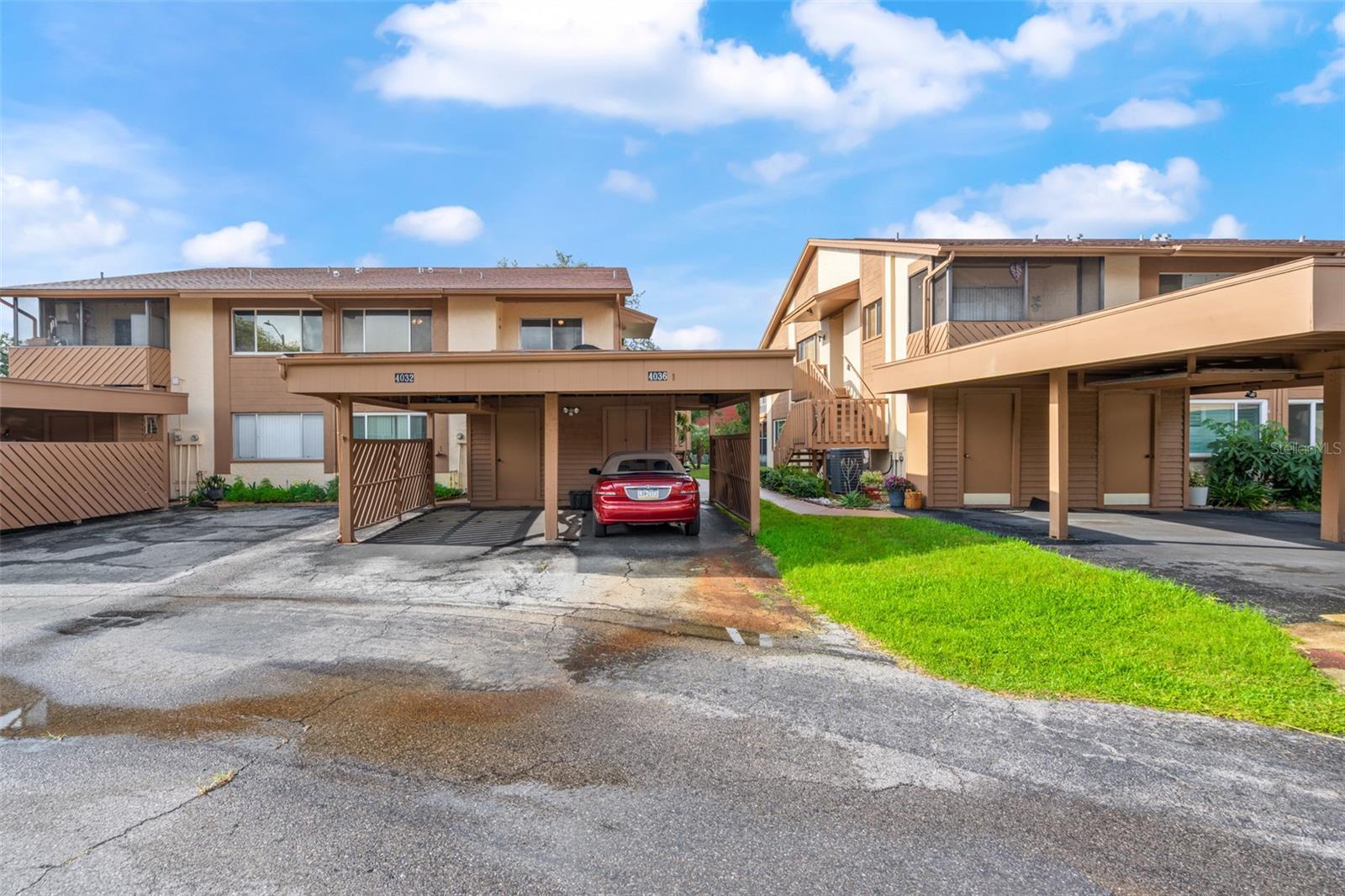 BEACON LAKES CONDO 05B - Residential