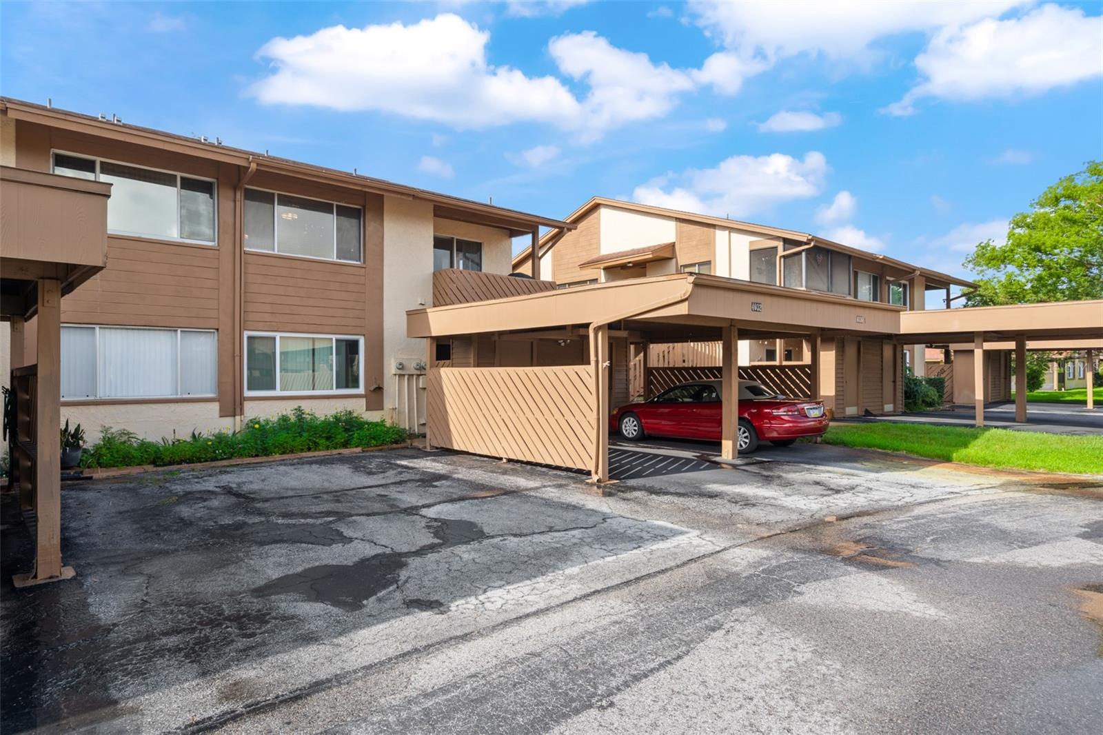 BEACON LAKES CONDO 05B - Residential