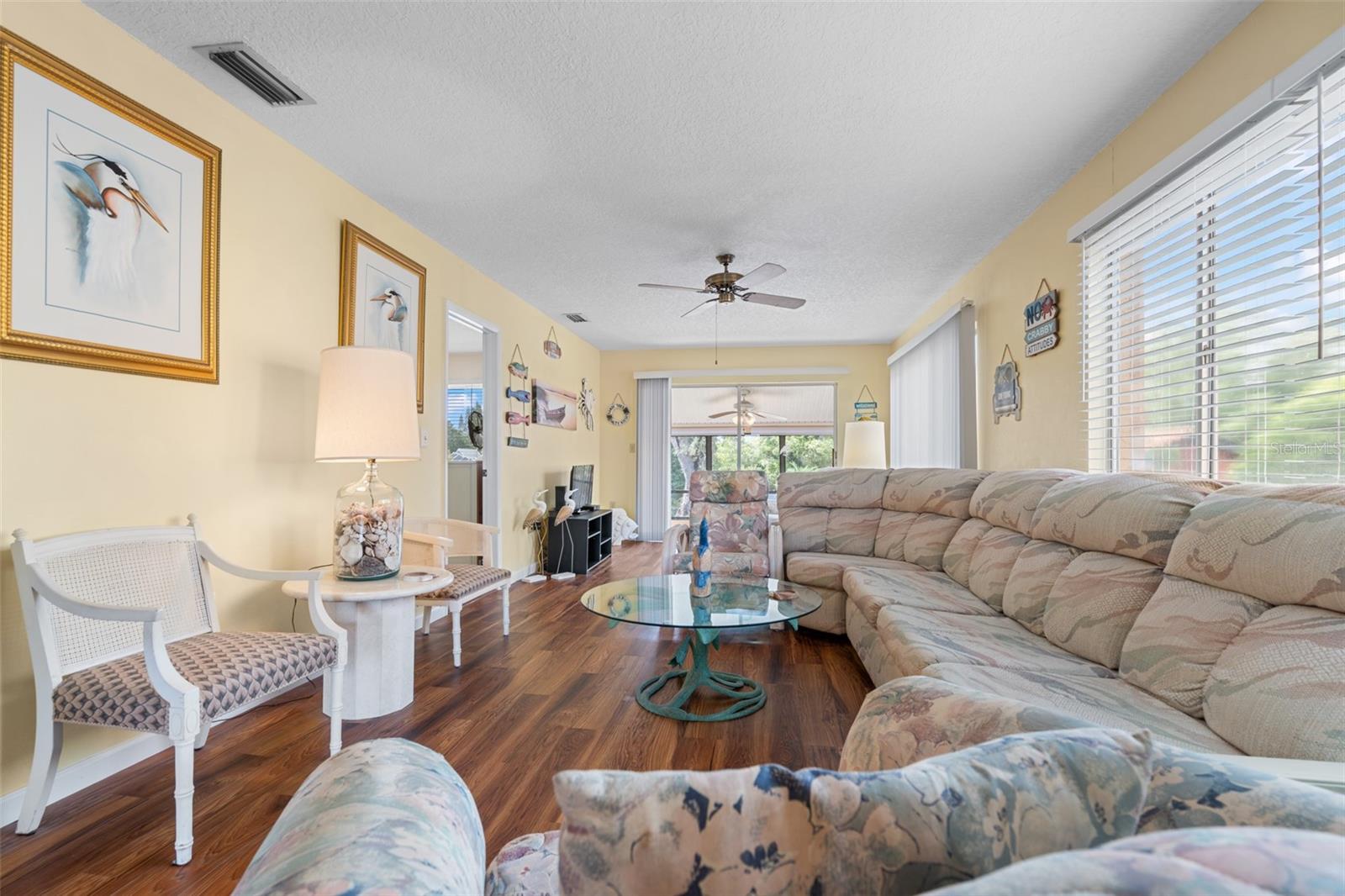 BEACON LAKES CONDO 05B - Residential