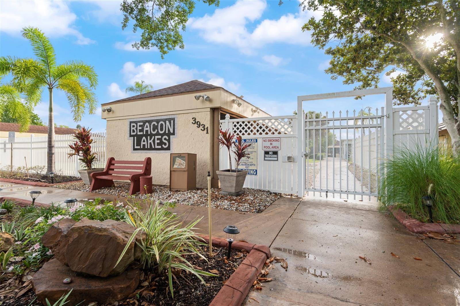 BEACON LAKES CONDO 05B - Residential