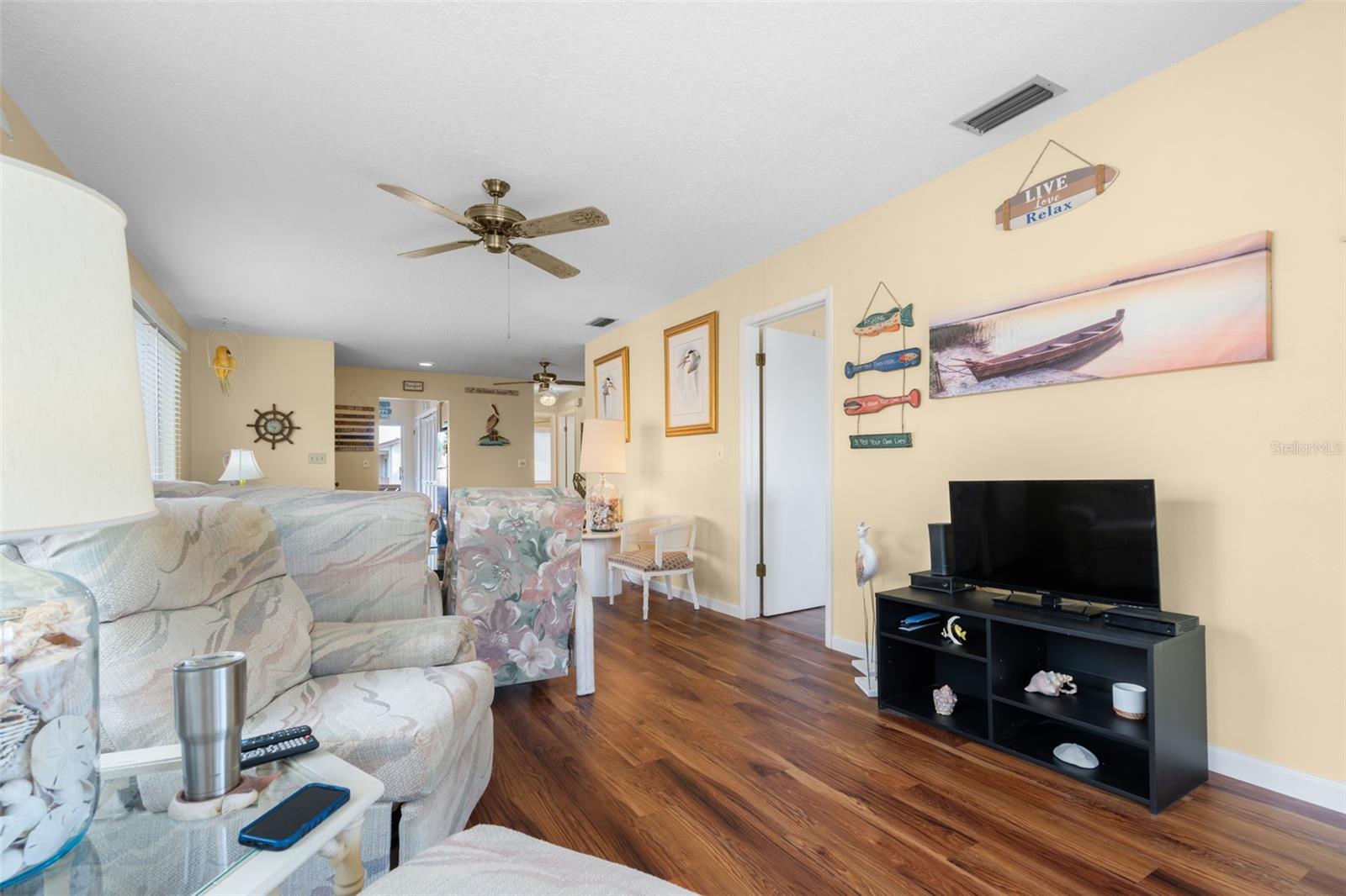 BEACON LAKES CONDO 05B - Residential