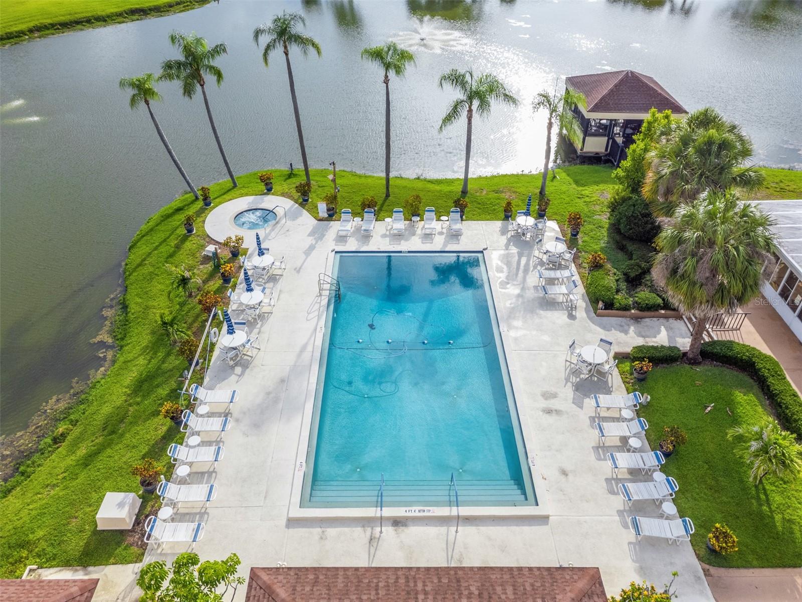 BEACON LAKES CONDO 05B - Residential