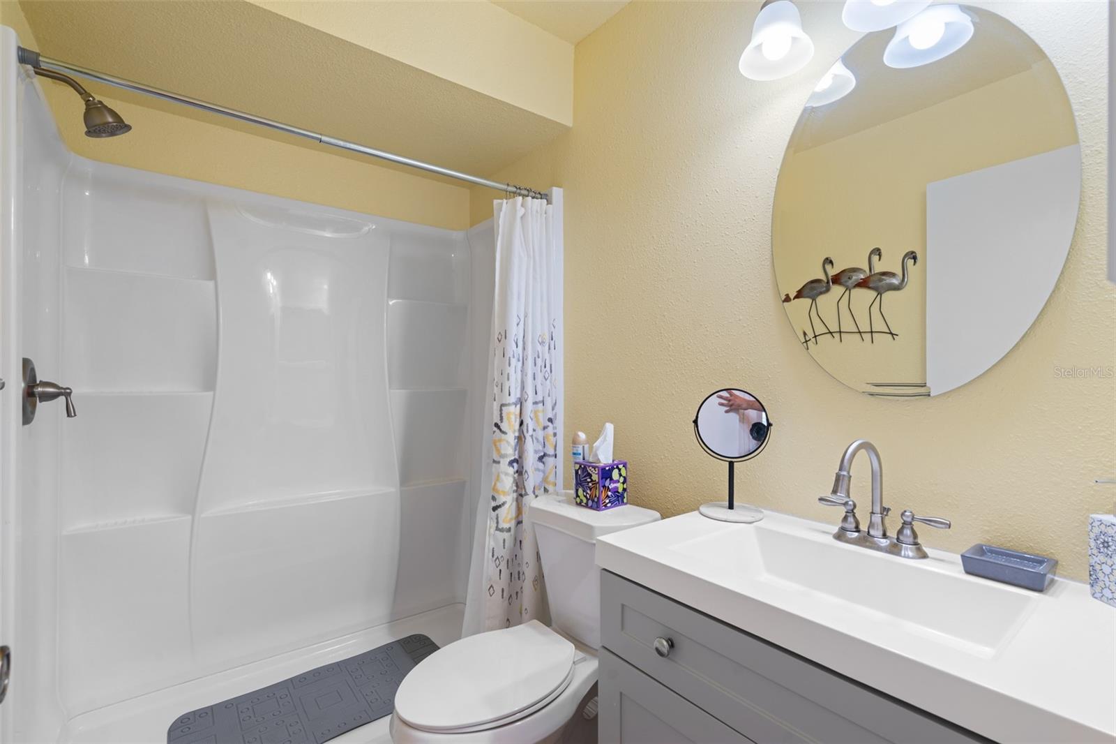 BEACON LAKES CONDO 05B - Residential