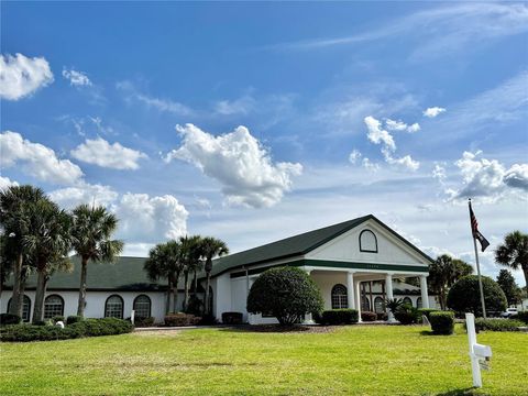 A home in DUNNELLON