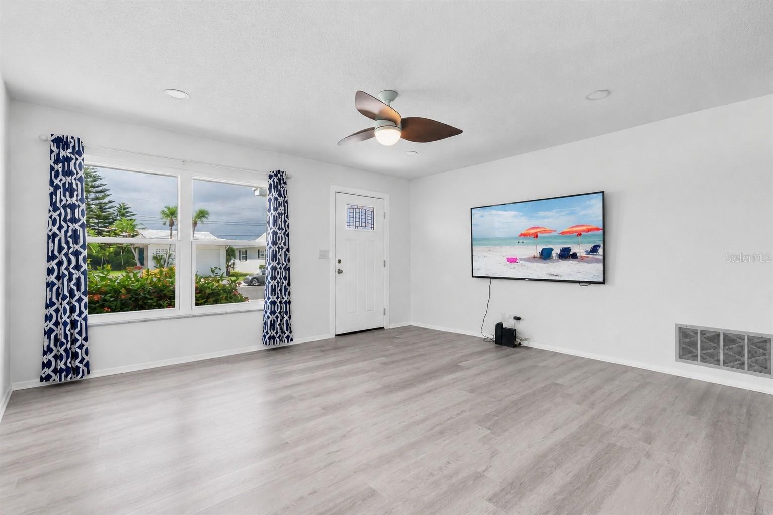 MAINLANDS OF TAMARAC BY THE GULF UNIT 3 CONDO - Residential