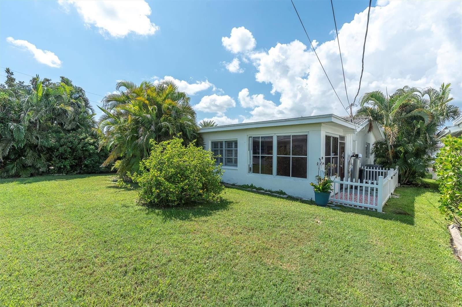 MAINLANDS OF TAMARAC BY THE GULF UNIT 3 CONDO - Residential