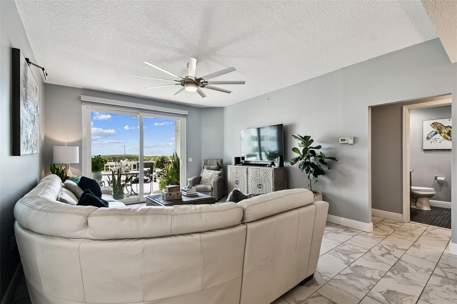 ISLAND PARK CONDOMINIUMS - Residential