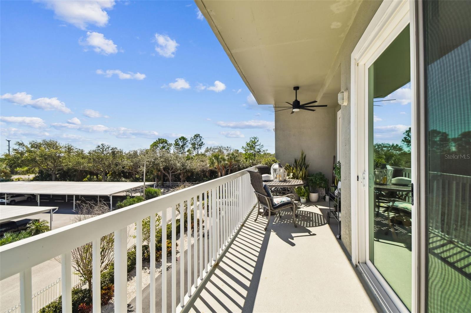 ISLAND PARK CONDOMINIUMS - Residential