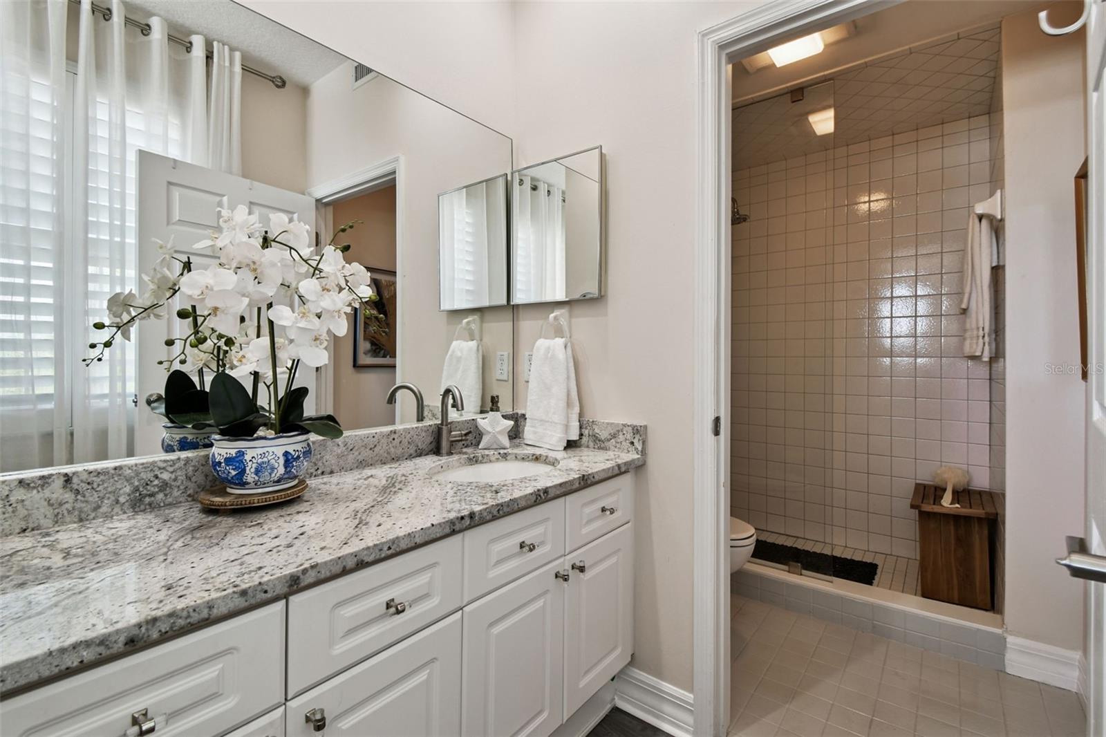 ISLAND PARK CONDOMINIUMS - Residential