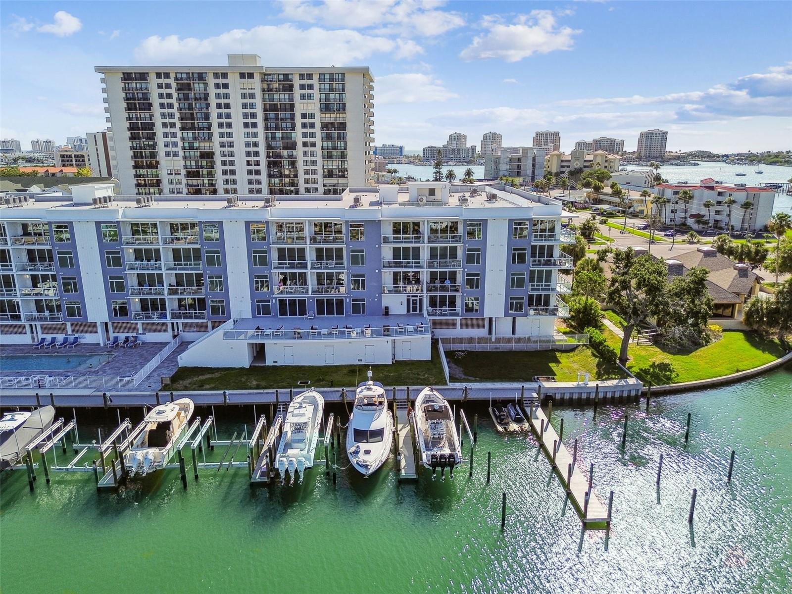 415 ISLAND WAY 507