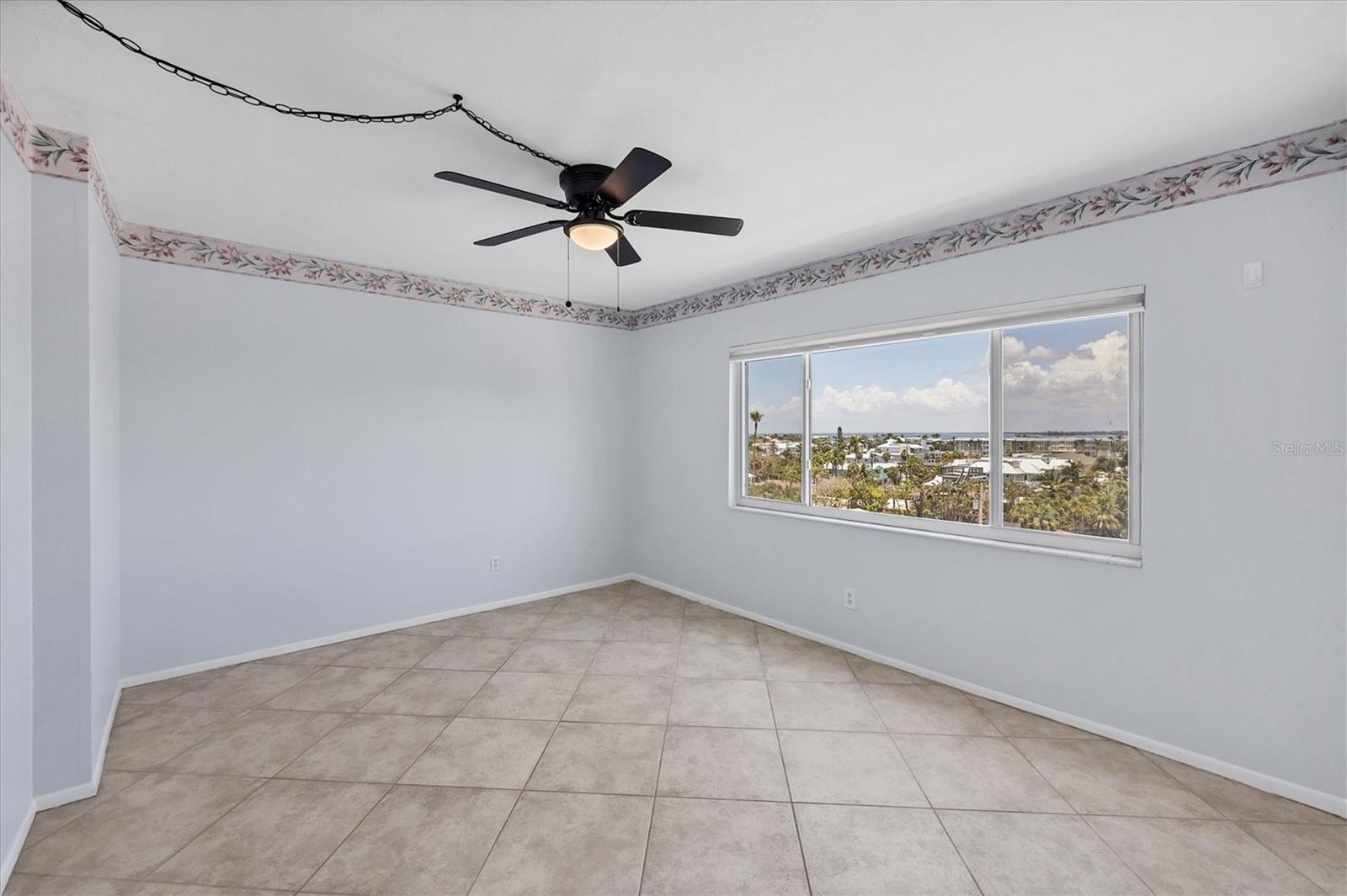 MARTINIQUE APTS NORTH - Residential