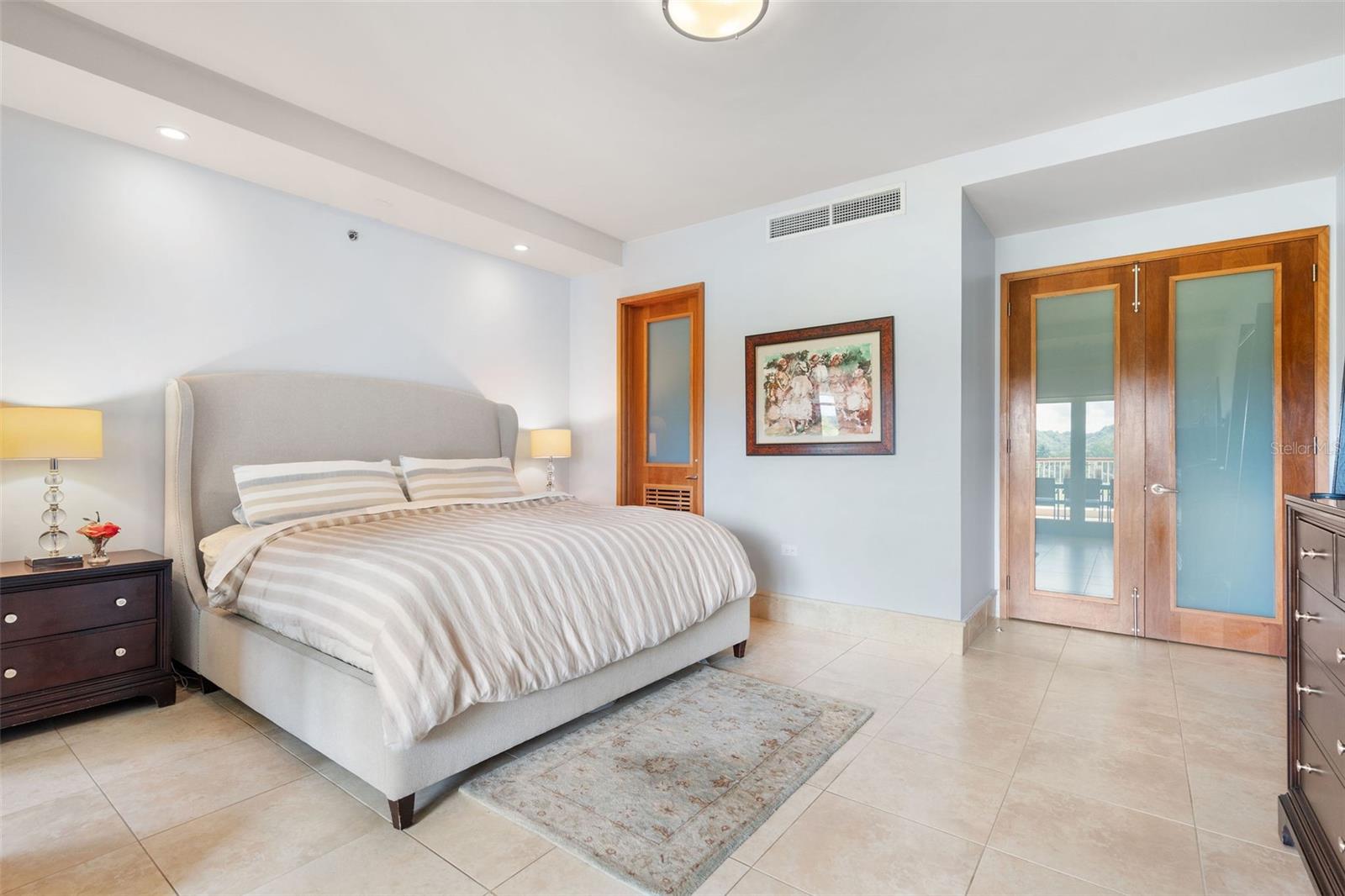 PLANTATION VILLAGE - Residential