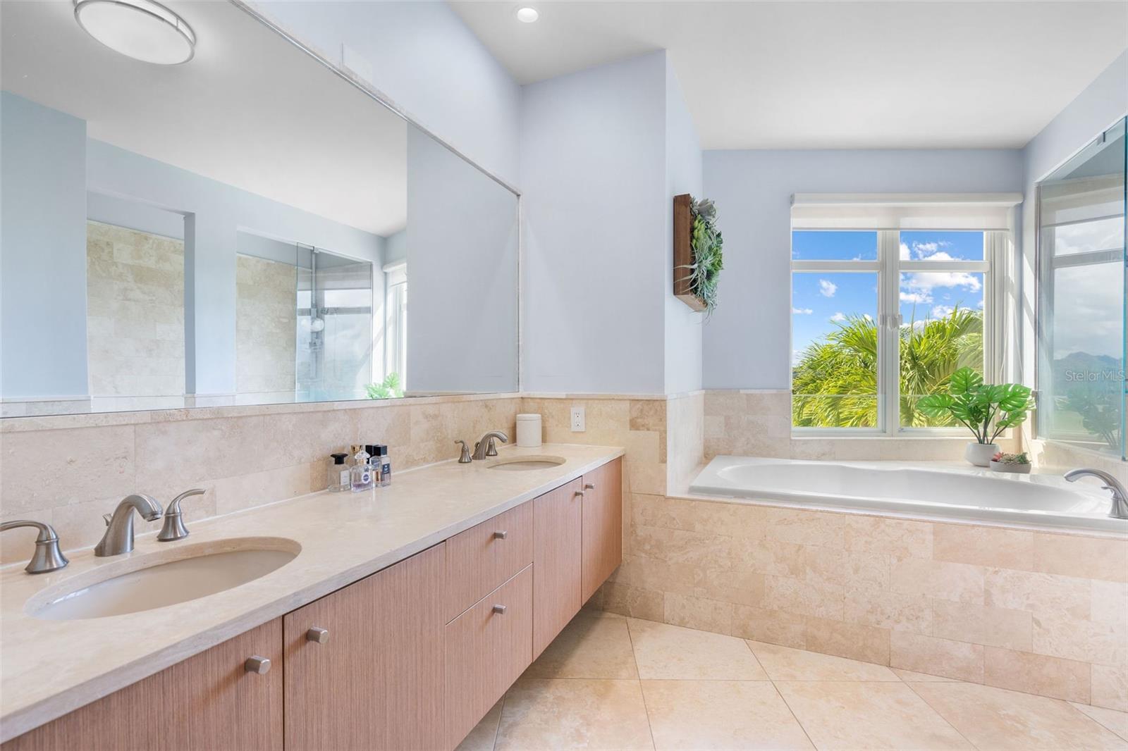 PLANTATION VILLAGE - Residential