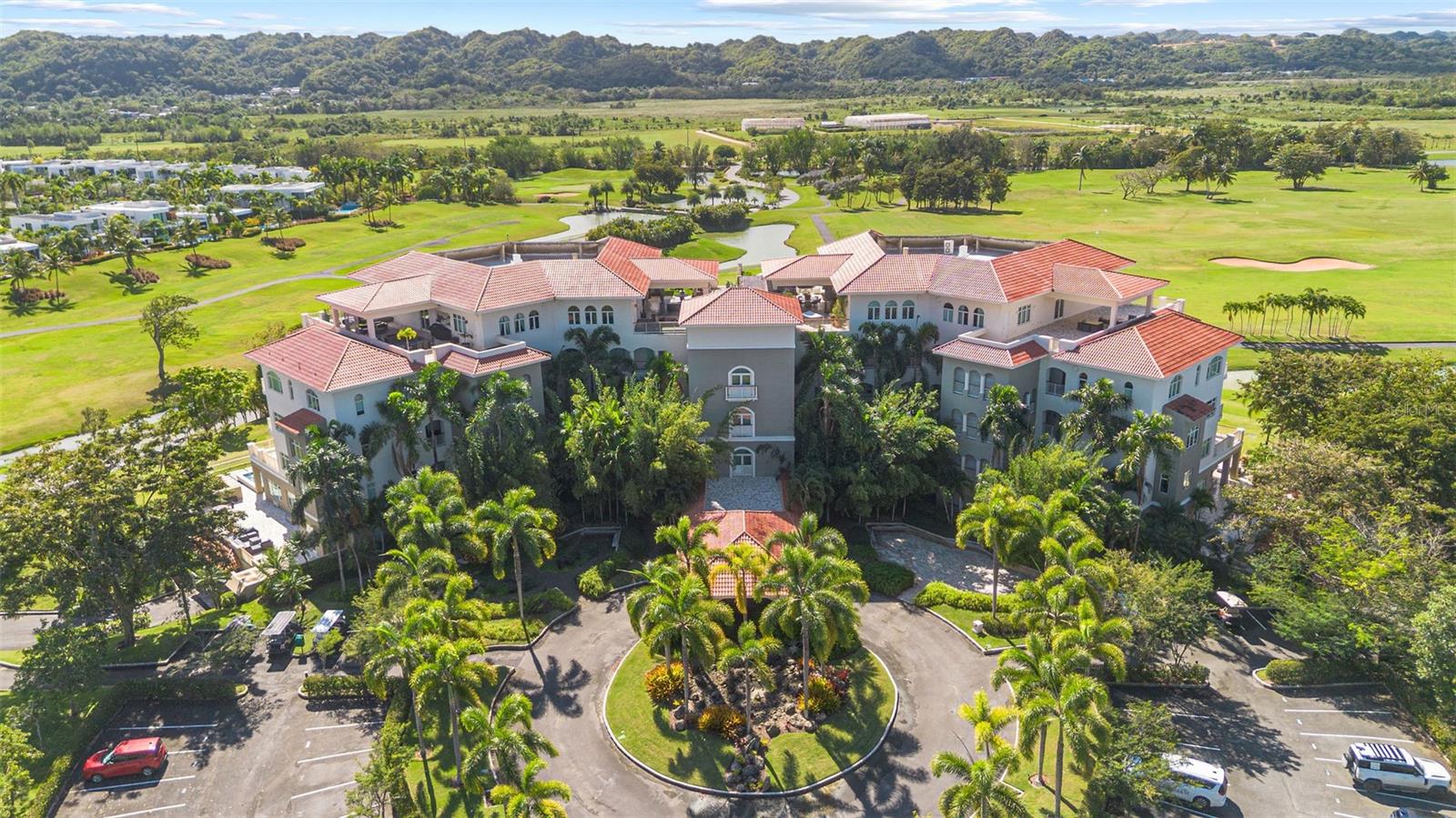 PLANTATION VILLAGE - Residential