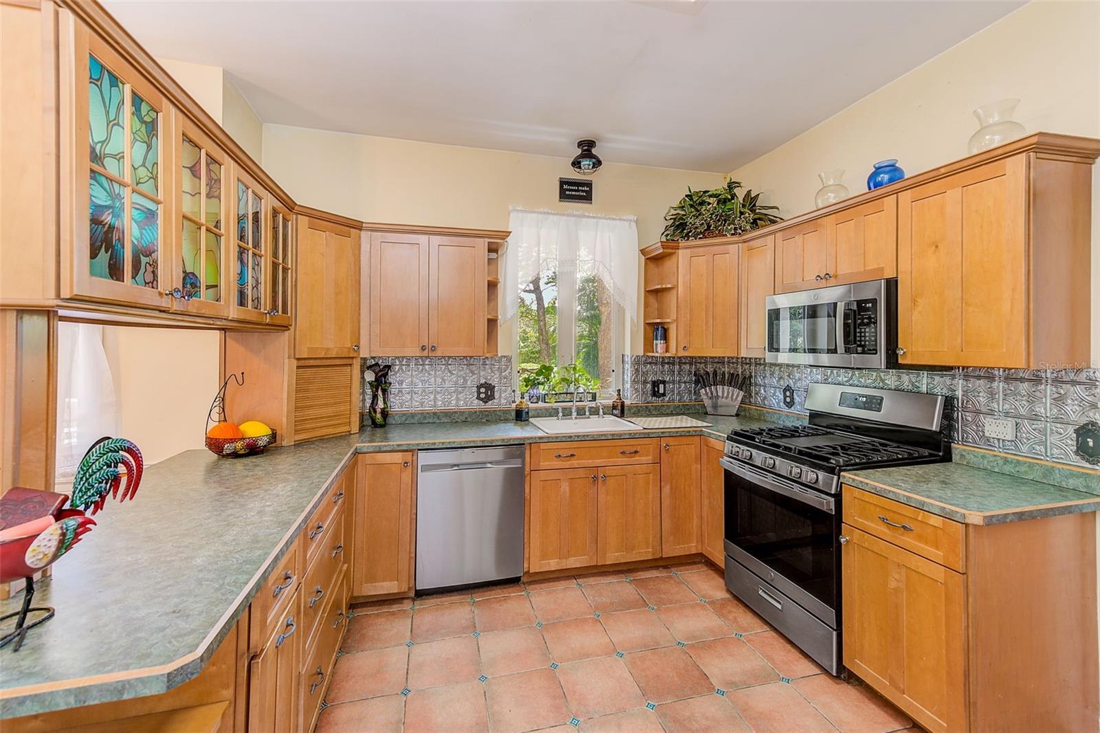 FERGUSONS ESTATES - Residential