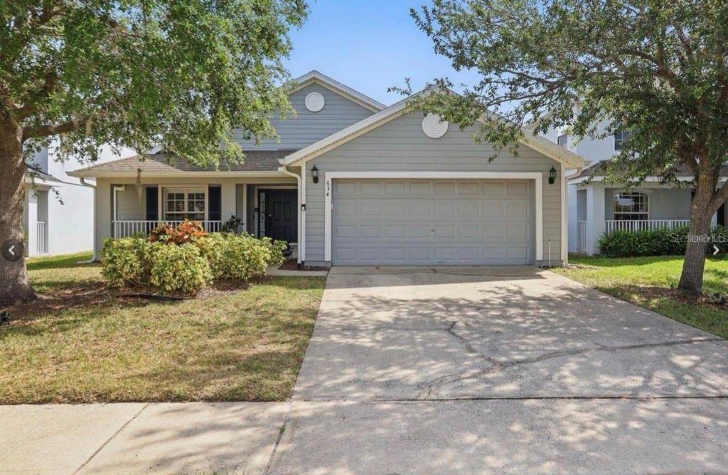 Photo of 634 Chadbury Way, Kissimmee, FL 34744 (MLS # O6393171)
