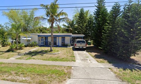 A home in PORT CHARLOTTE