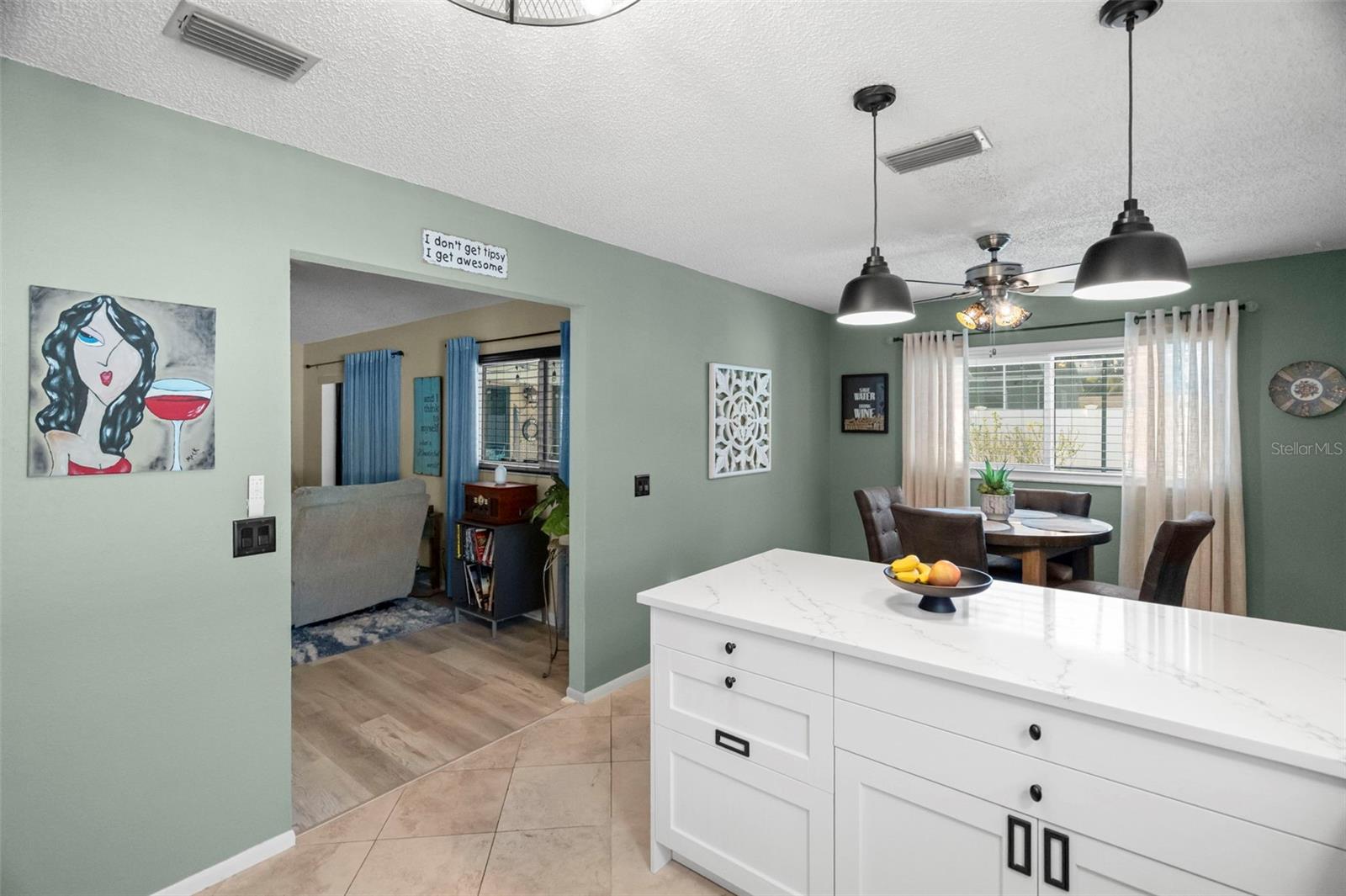 BICKLEYS LAKEWOOD ADD BLK 3 REPLAT - Residential