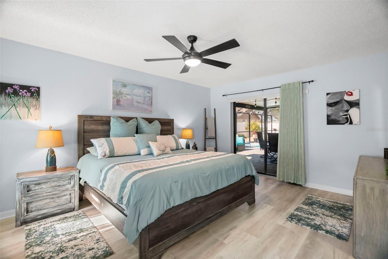 BICKLEYS LAKEWOOD ADD BLK 3 REPLAT - Residential