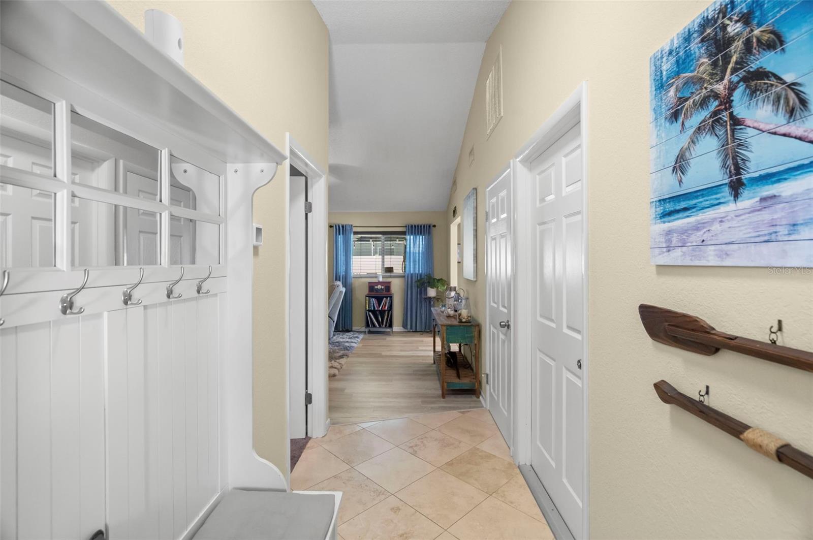 BICKLEYS LAKEWOOD ADD BLK 3 REPLAT - Residential