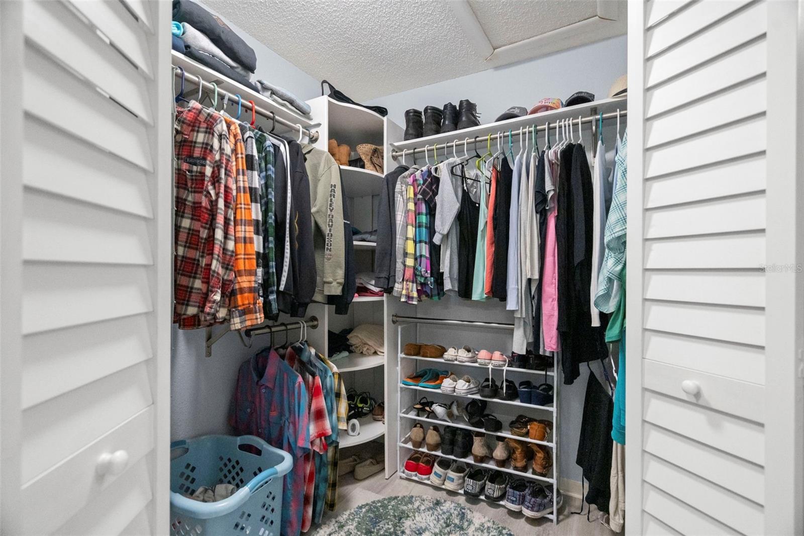 BICKLEYS LAKEWOOD ADD BLK 3 REPLAT - Residential