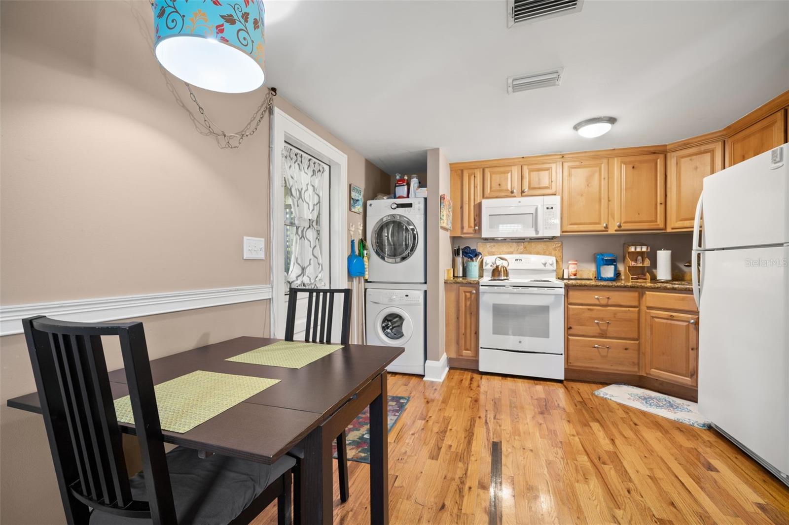 EVELYN CITY - Residential