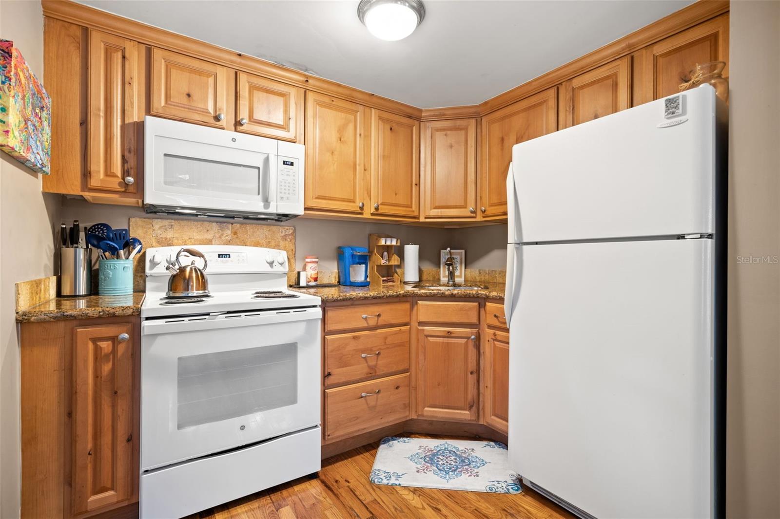 EVELYN CITY - Residential