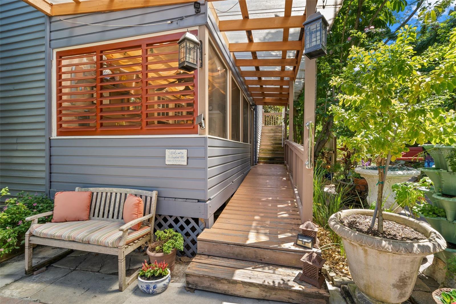 EVELYN CITY - Residential