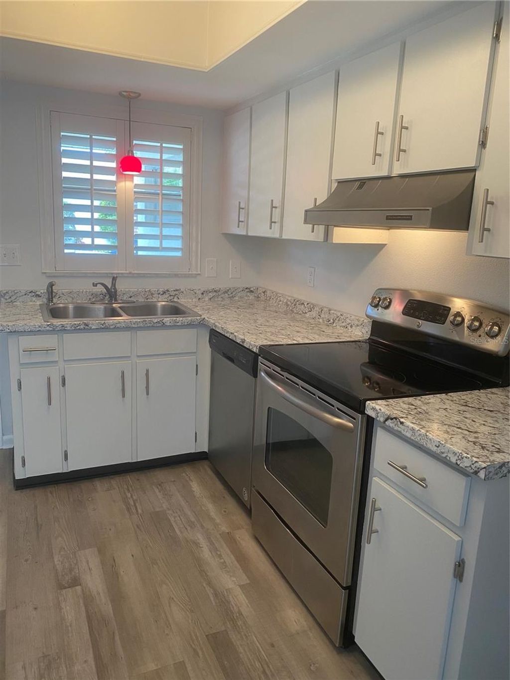 Photo of 1121 Bonnie Lou Drive, Orlando, FL 32809 (MLS # O6397738)