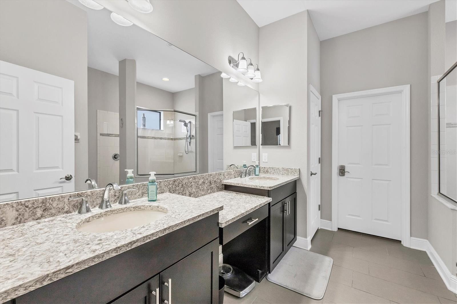 ROSEDALE ADD PH I - Residential Lease