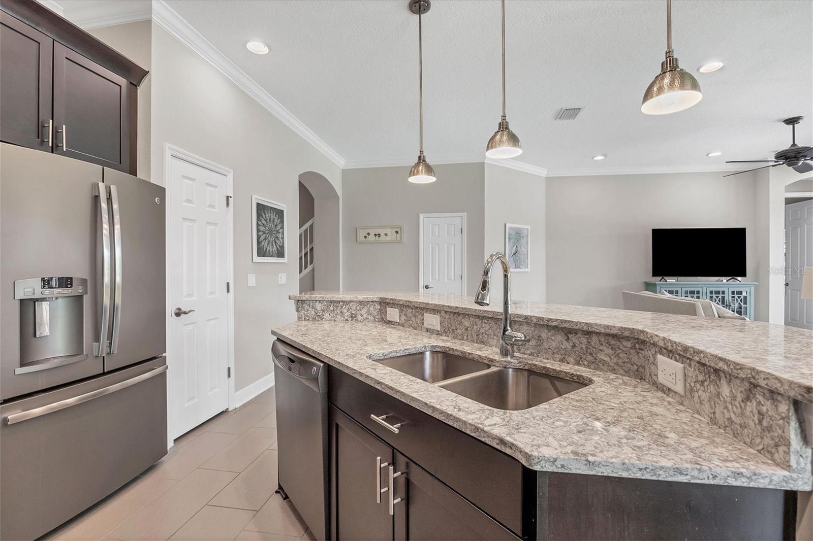 ROSEDALE ADD PH I - Residential Lease