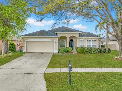 Photo of 5218 Smokey Water Lane, Oviedo, FL 32765 (MLS # O6395962)