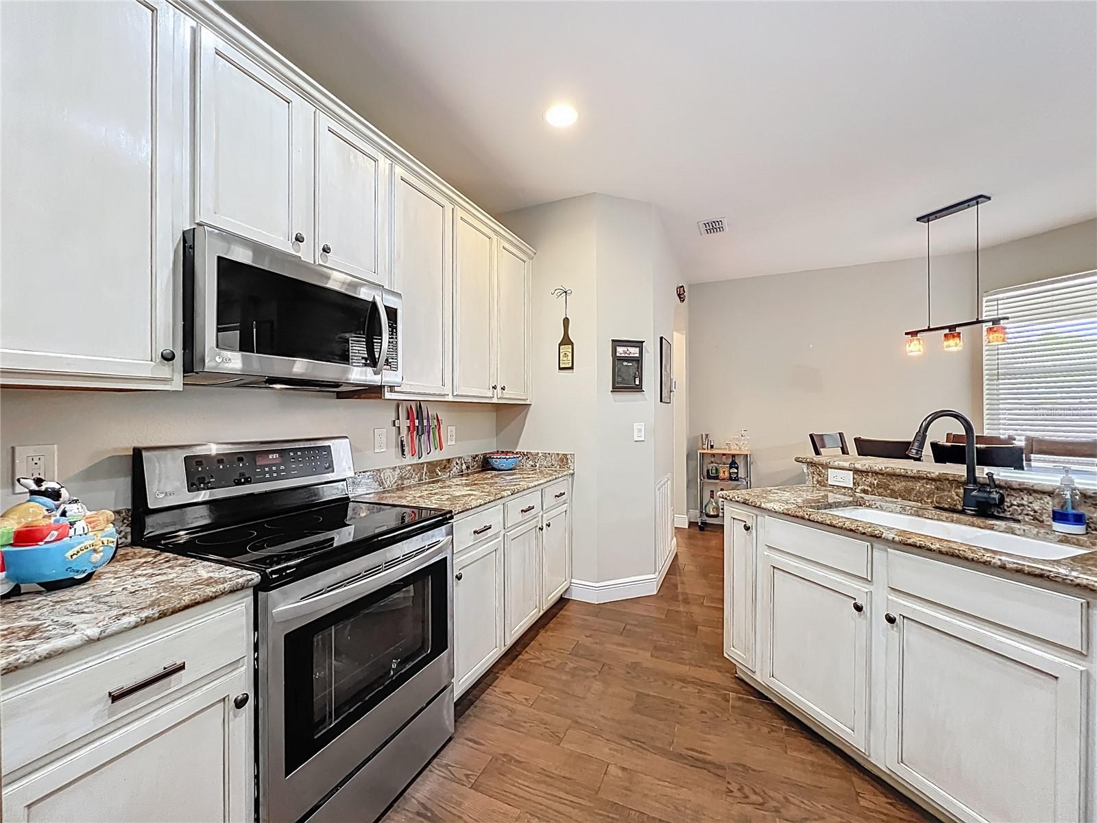 CYPRESS HEAD AT THE ENCLAVE - Residential