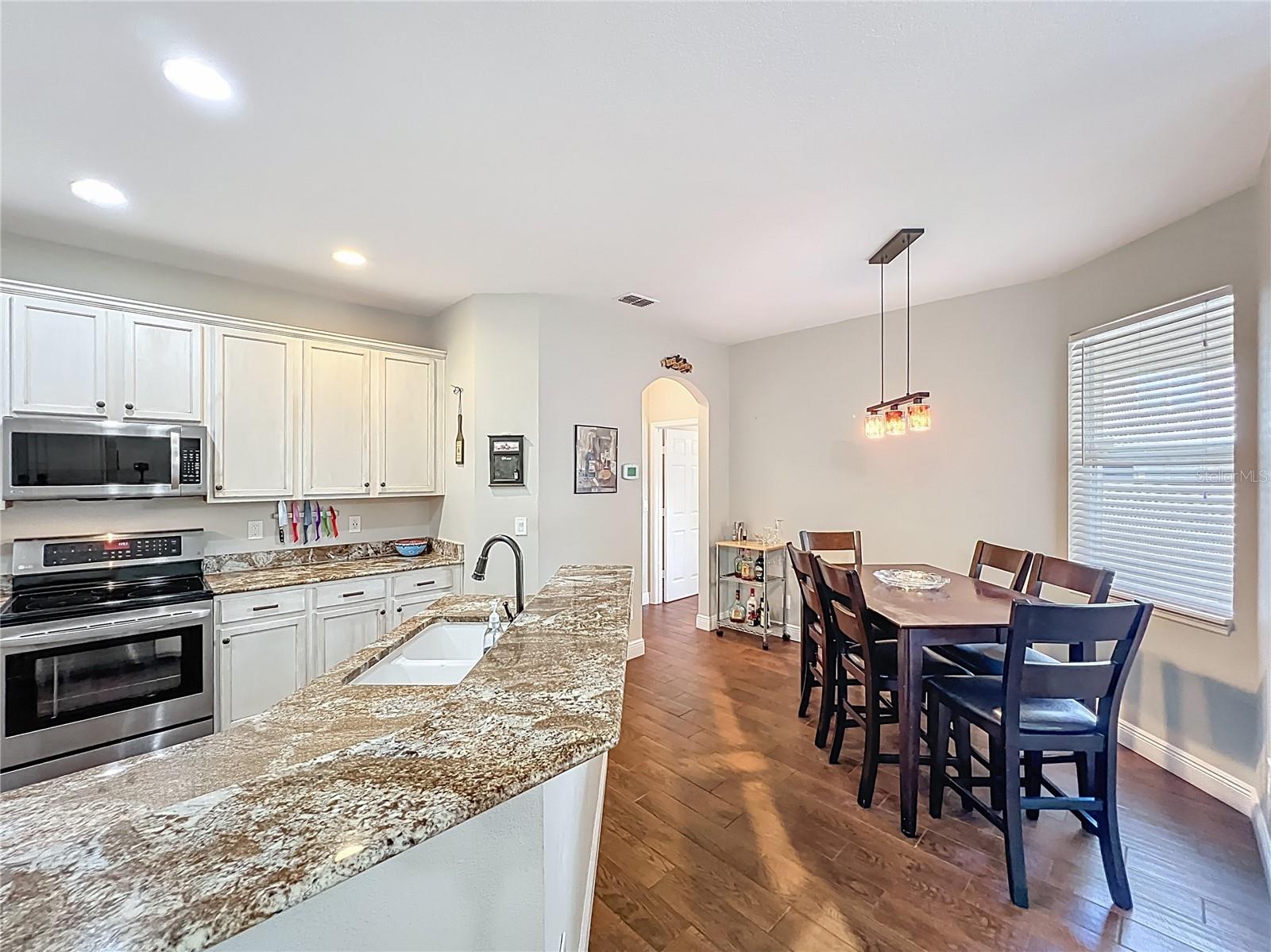 CYPRESS HEAD AT THE ENCLAVE - Residential