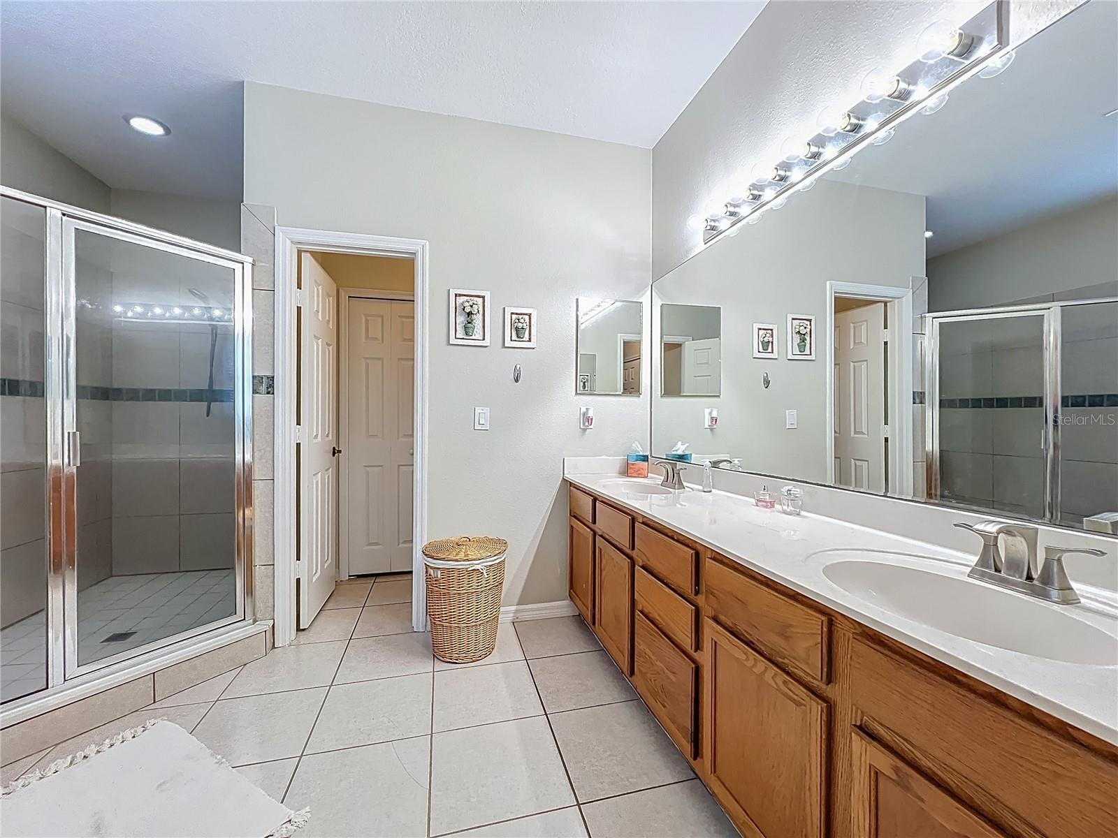 CYPRESS HEAD AT THE ENCLAVE - Residential