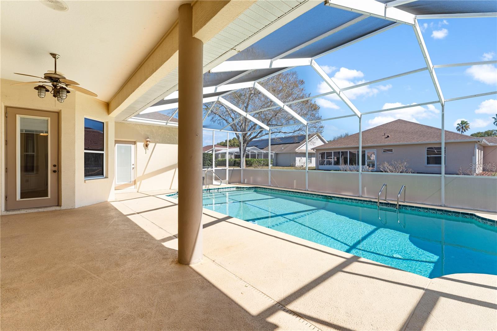 SEVEN HILLS - Residential