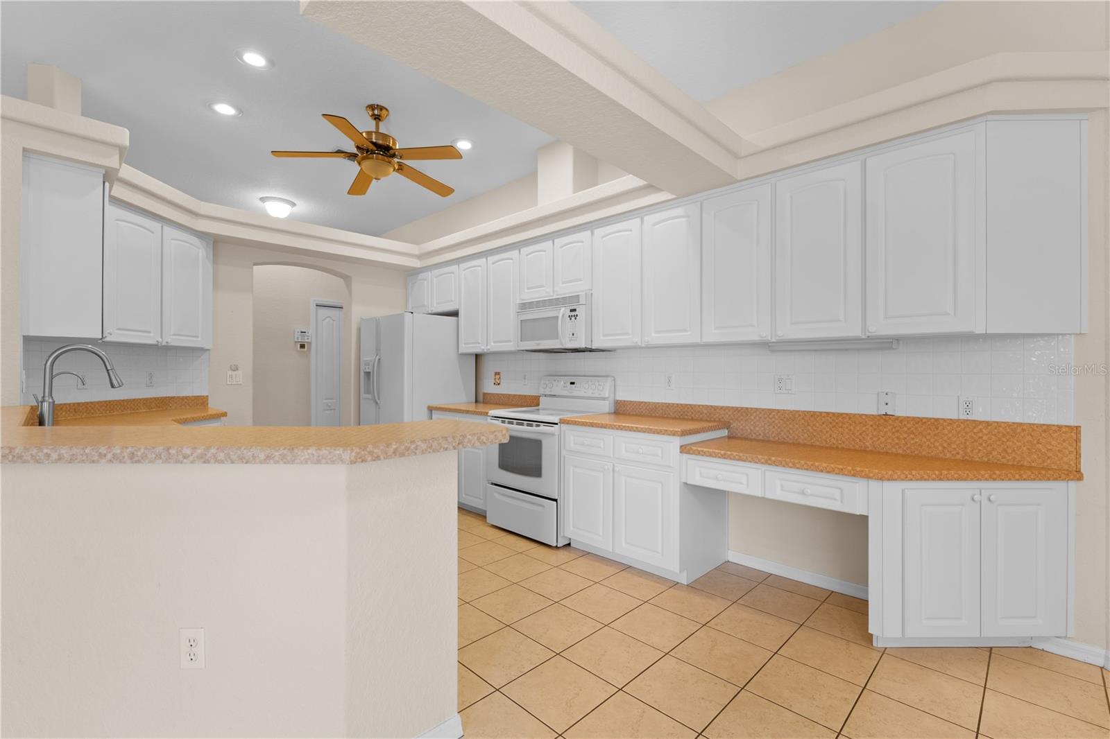 SEVEN HILLS - Residential