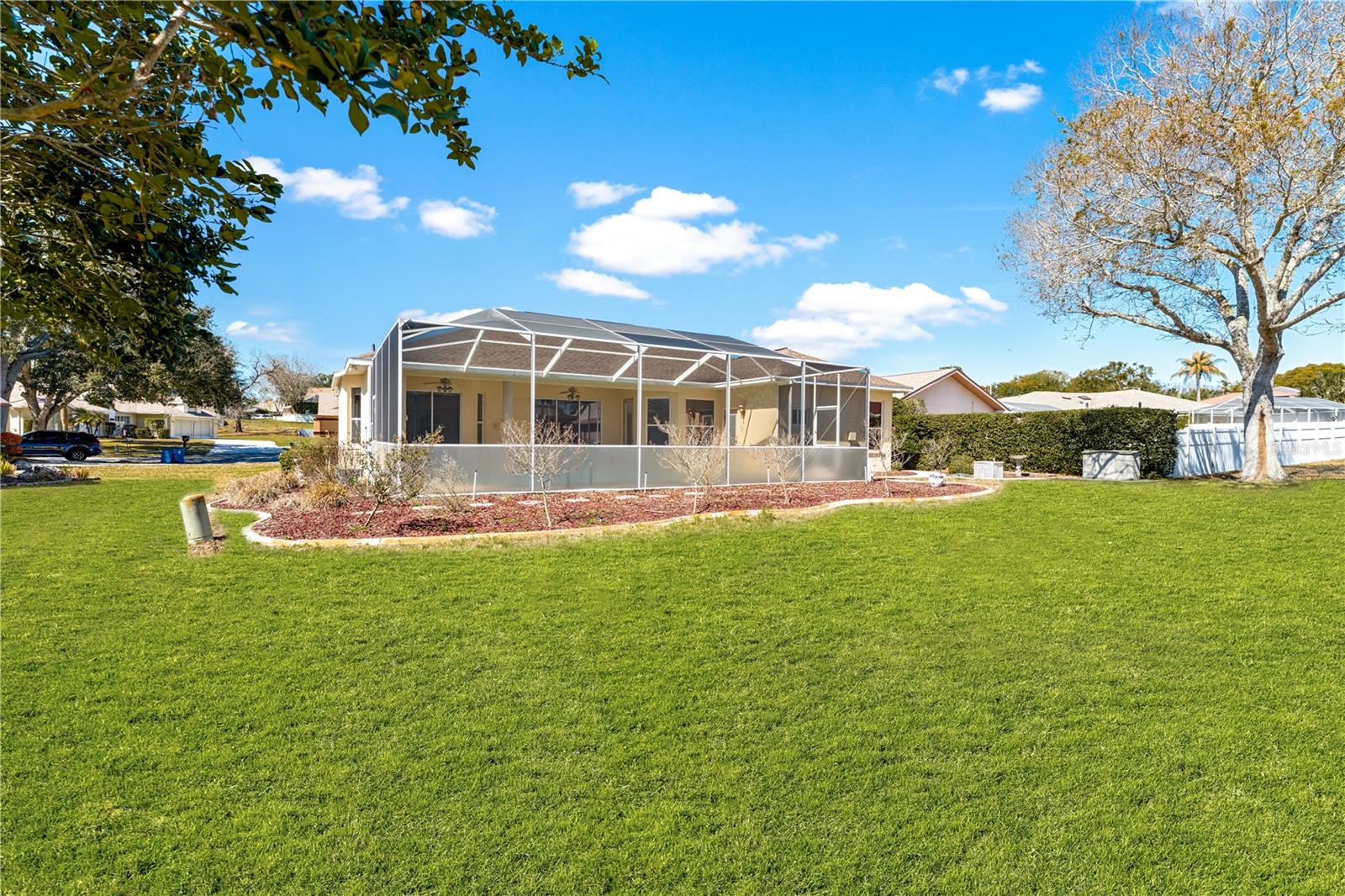 SEVEN HILLS - Residential