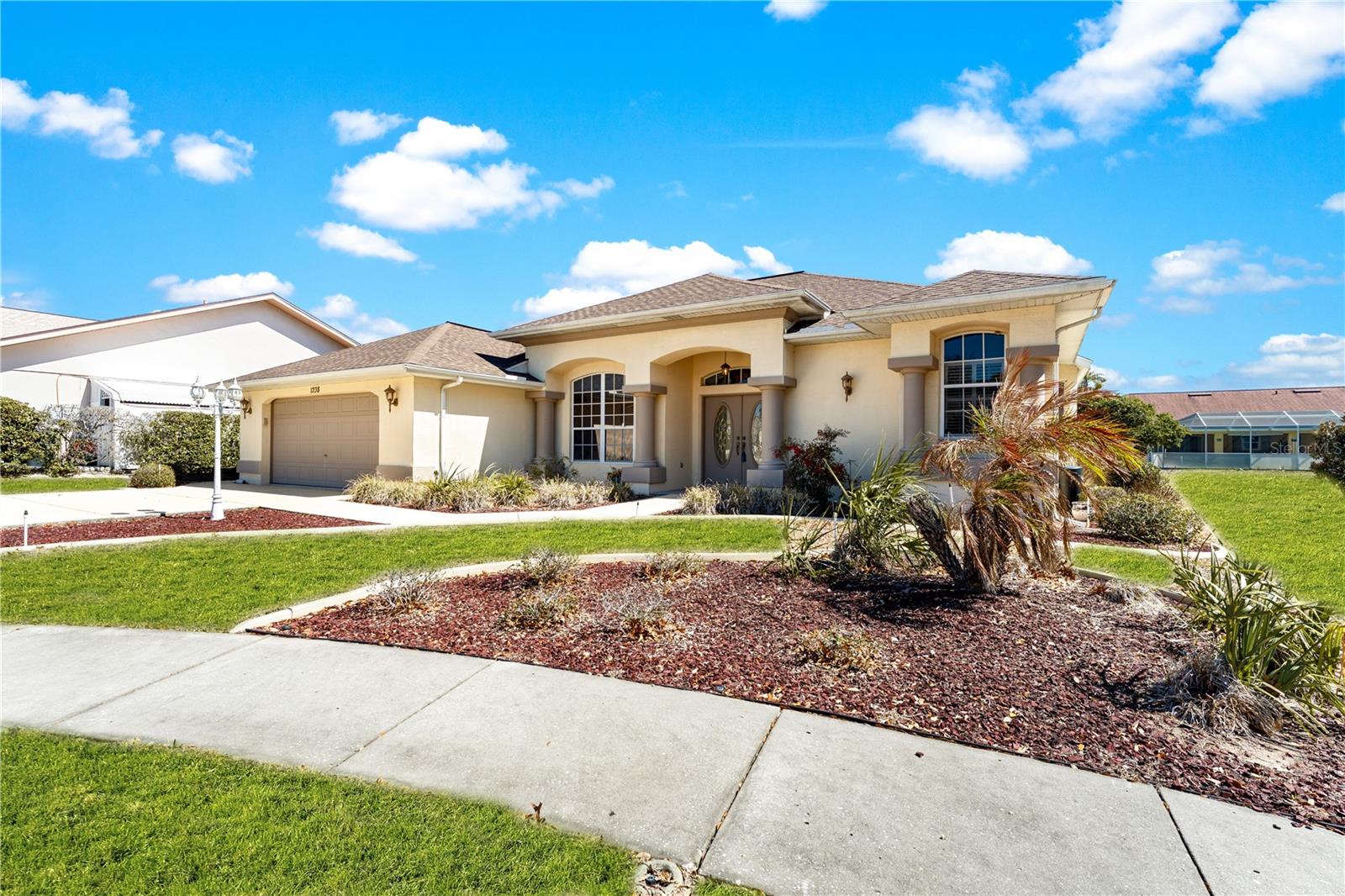 SEVEN HILLS - Residential