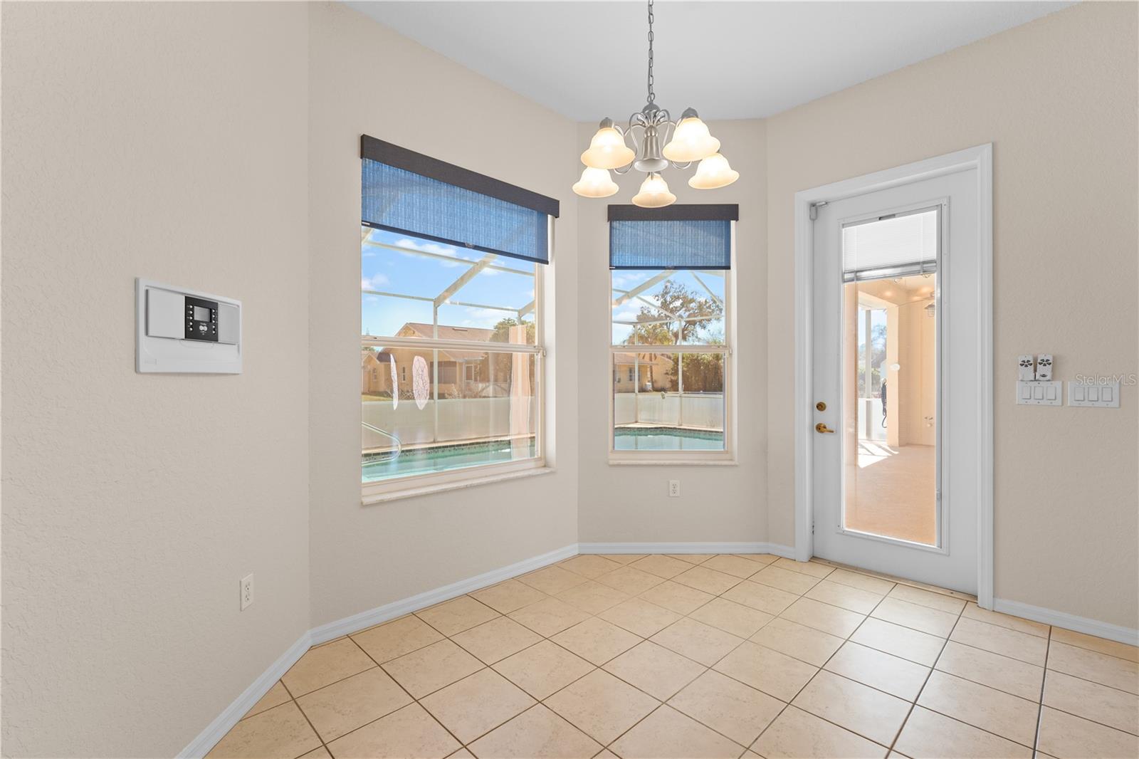 SEVEN HILLS - Residential