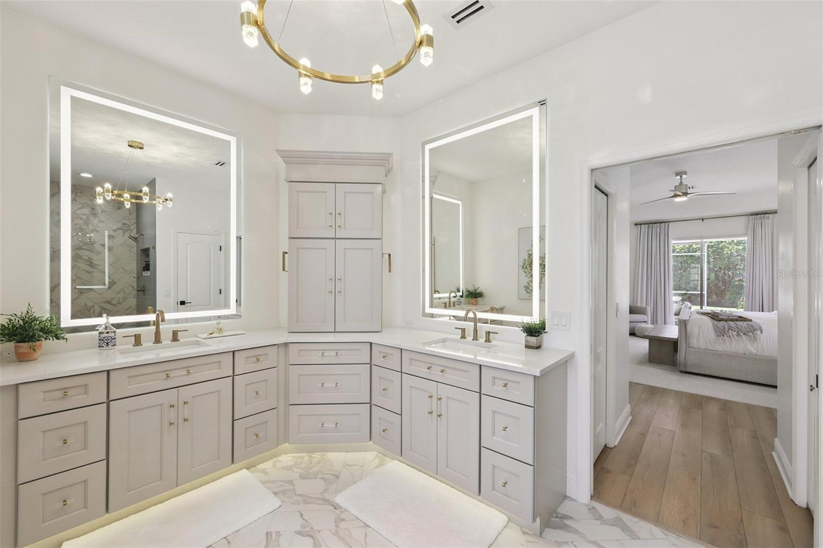 EASTLAKE - Residential