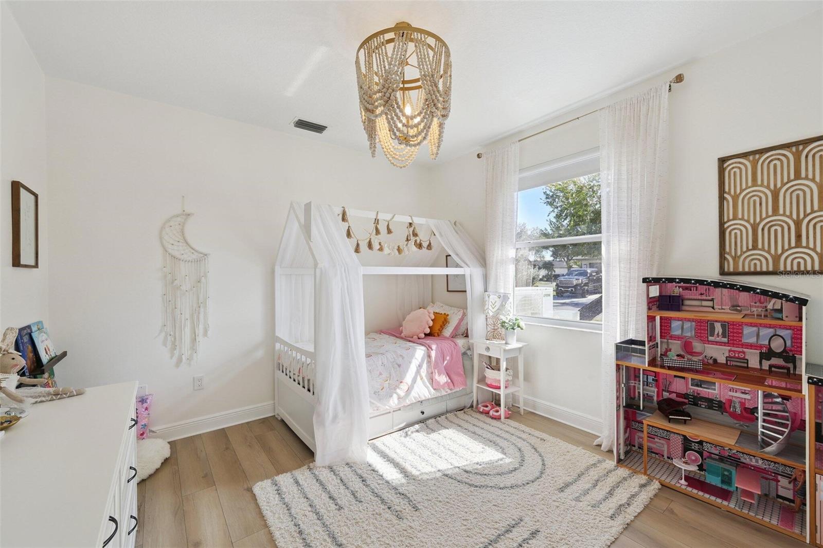 EASTLAKE - Residential