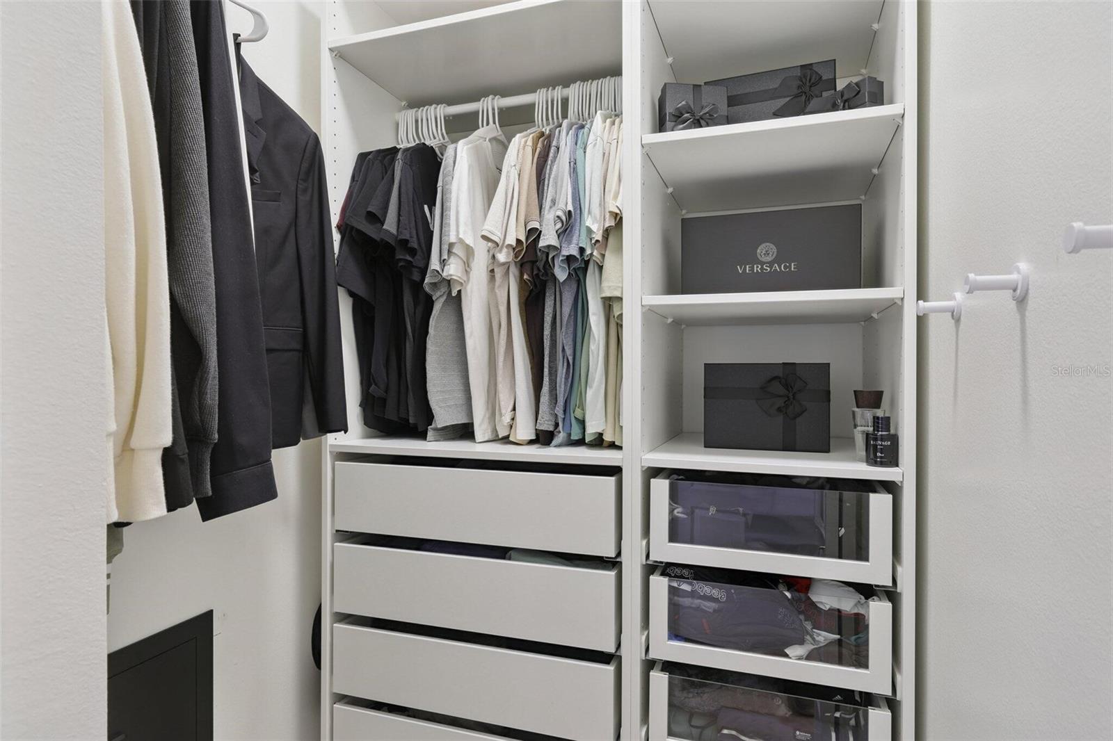 EASTLAKE - Residential