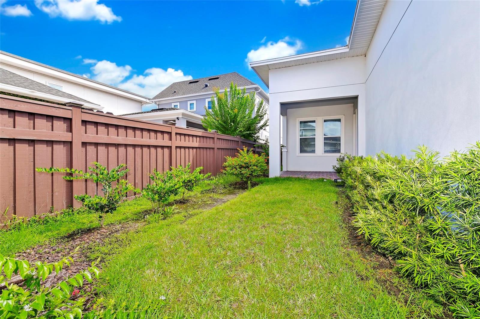 LAUREATE PARK PH 7 - Residential