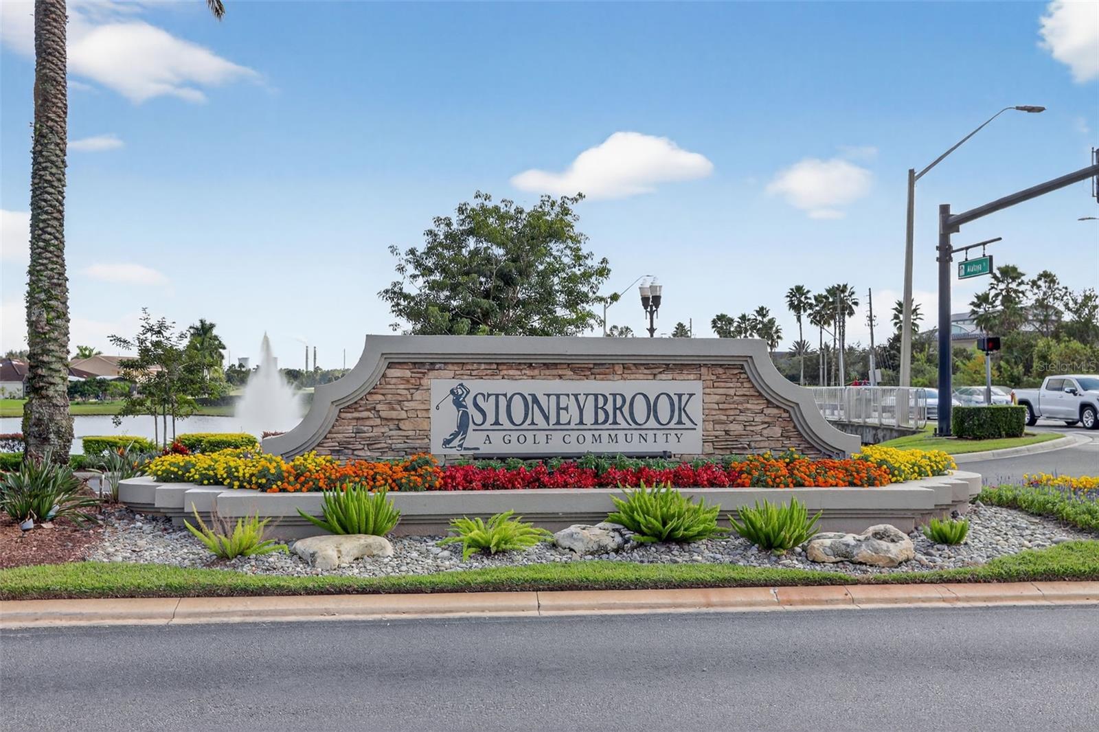 STONEYBROOK - Residential