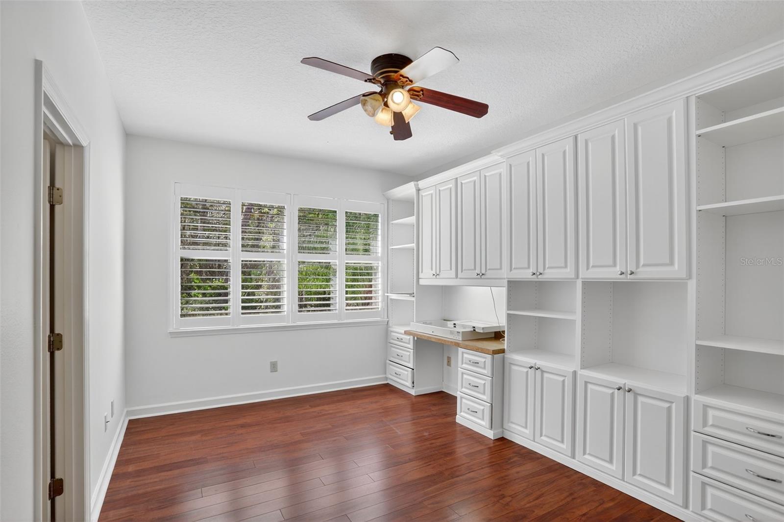 STONEYBROOK - Residential